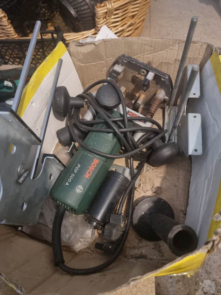 Bosch POF 500a Plunge Router - offers welcomed 