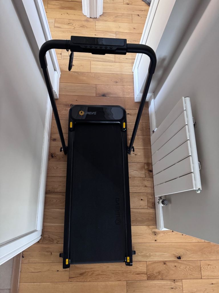 Urevo STROL 2E Walking Treadmill. FAULTY SPARES OR REPAIR ONLY