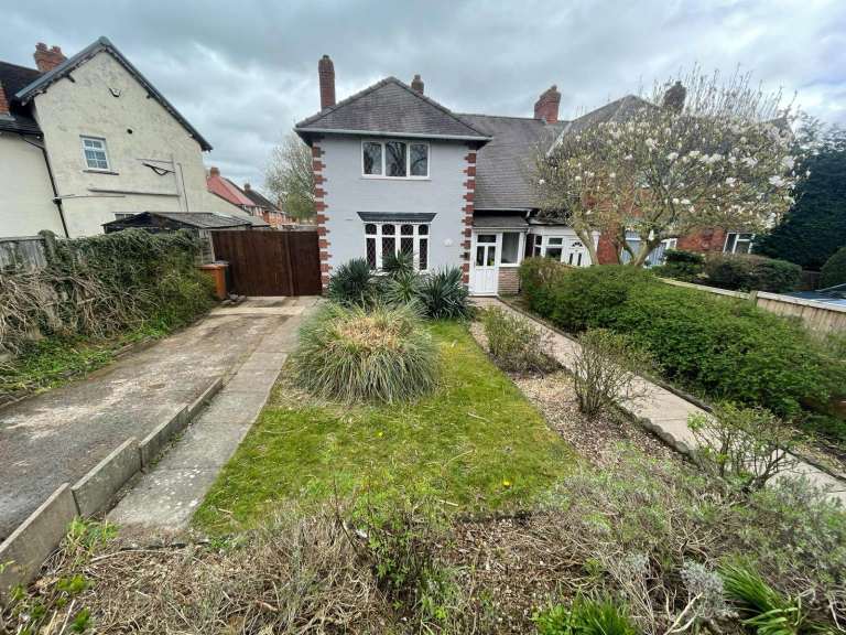 three bed semi- detached house Bloxwich Walsall WS3 3AL