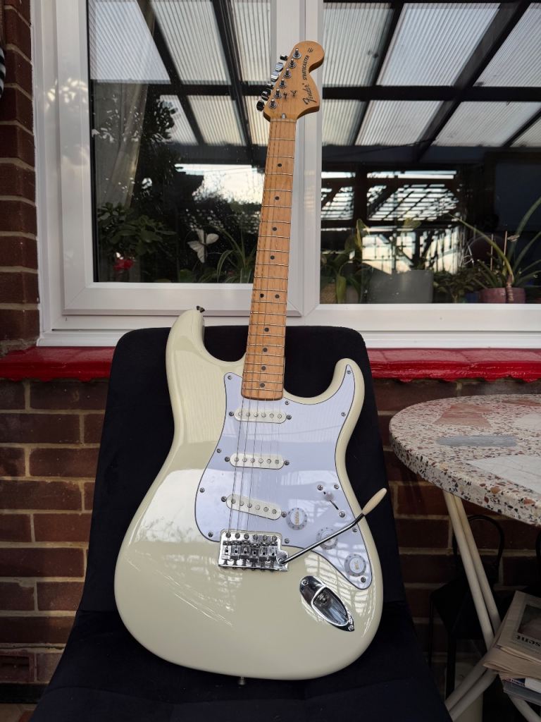 Fender CIJ ST 72 Stratocaster 