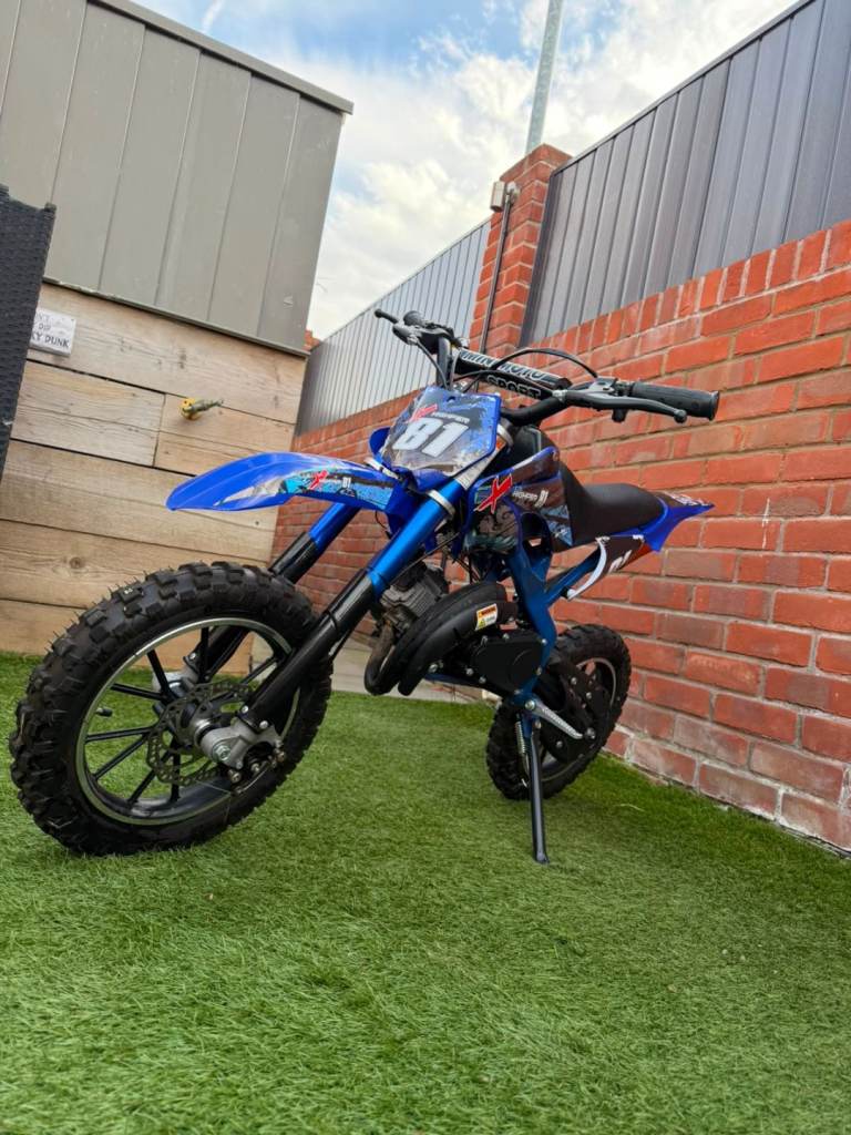 Kids 49cc motorbike 