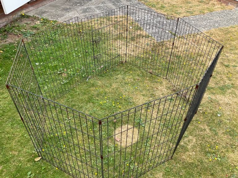 Dog Puppy Rabbit Foldable Playpen Enclosure Indoor/Outdoor Cage (Medium)