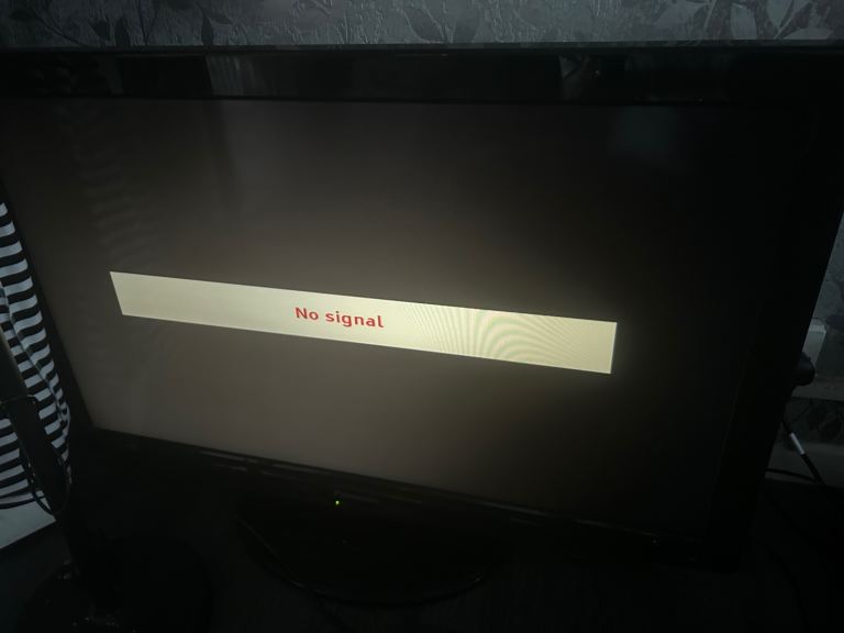 Panasonic 37 inch LED TV TX-L37X20B – Good Condition
