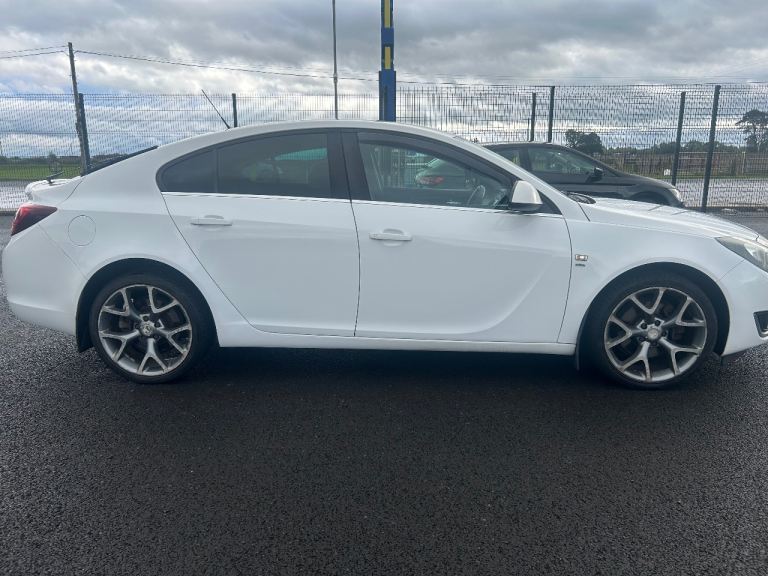 Vauxhall, INSIGNIA, Hatchback, 2015, Other, 1956 (cc), 5 doors