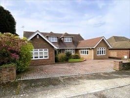 Spacious 7 Bedroom Family Home in Prime Gravesend Location