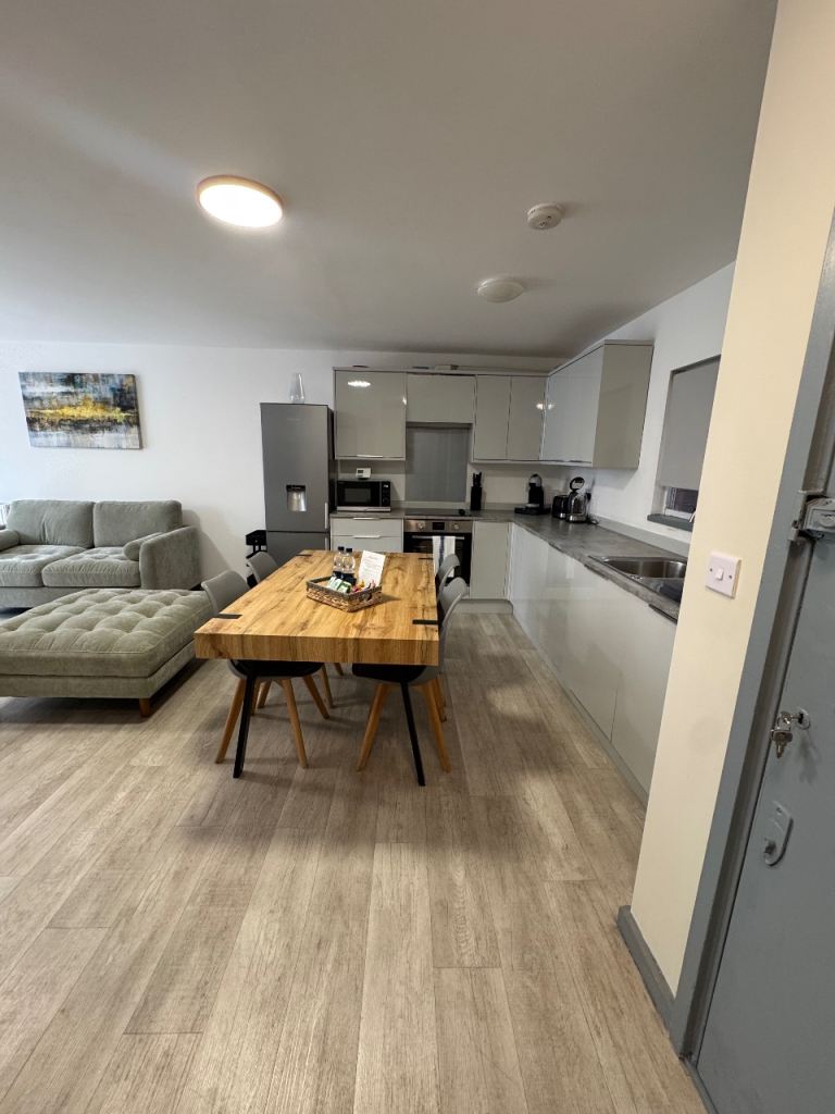 Airbnb and End of Tenancy cleaning 