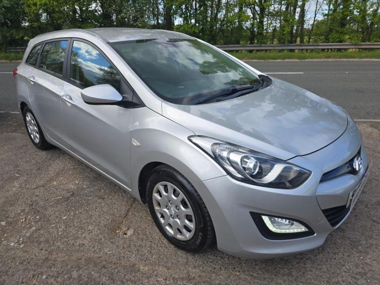 2012 Hyundai i30 CRDI CLASSIC BLUE DRIVE Estate Diesel Manual