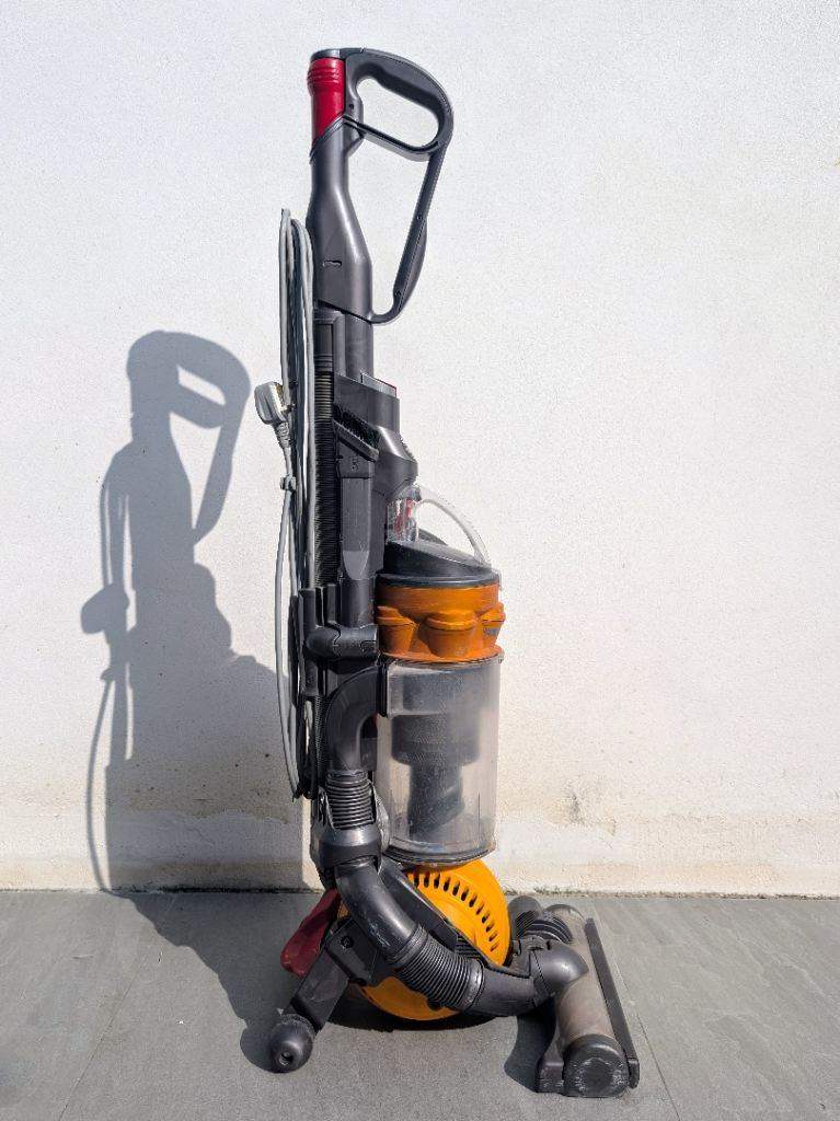 Dyson DC25 Overdrive Ball Upright Vacuum Cleaner Amber Corded Bagless 1200W
