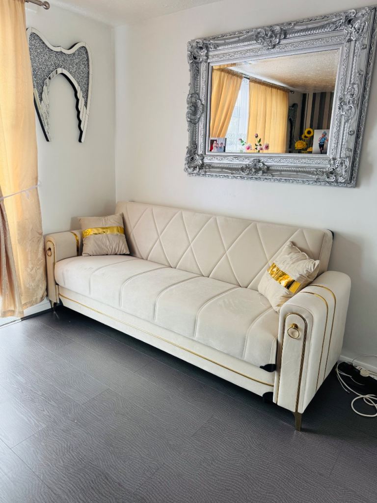 Turkeys sofa bed 