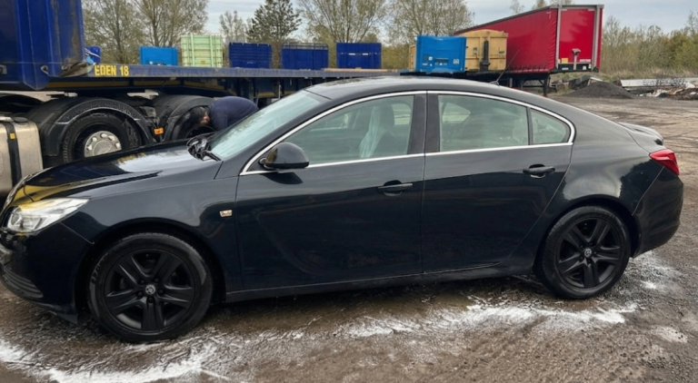 Vauxhall Insignia - 2010 (60) - 2.0 Diesel