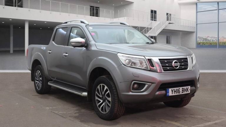 2016 Nissan Navara Double Cab Pick Up Tekna 2.3dCi 190 4WD PICK UP DIESEL Manual