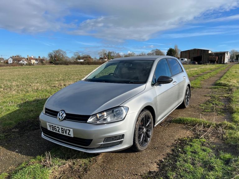 Volkswagen, GOLF, Hatchback, 2013, Manual, 1968 (cc), 5 doors