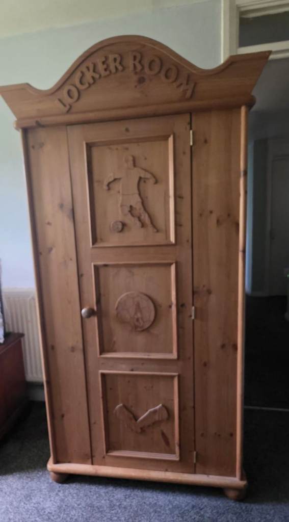 Boy's Wardrobe 