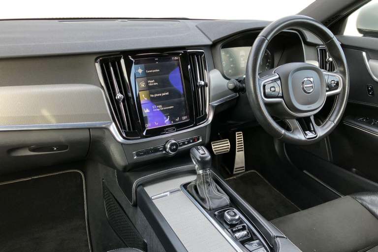 2018 Volvo V90 2.0 D4 R DESIGN 5dr Geartronic Estate DIESEL Automatic