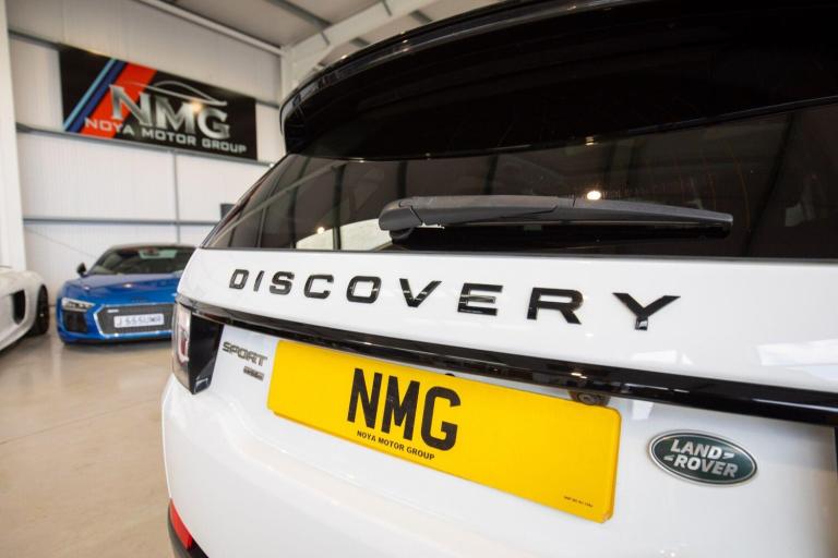 2018 Land Rover Discovery Sport 2.0 TD4 180 HSE Black 5dr Auto ESTATE DIESEL Automatic