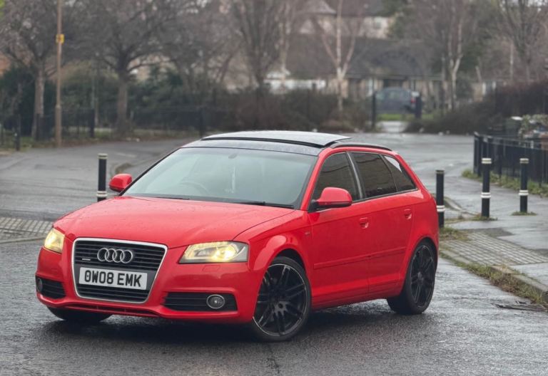 AUDI A3 2.0 TFSI S/LINE QUATTRO AUTOMATIC  PADDELS SHIFT FULL PANORAMIC  ULEZ FREE LOW EMISSIONS 