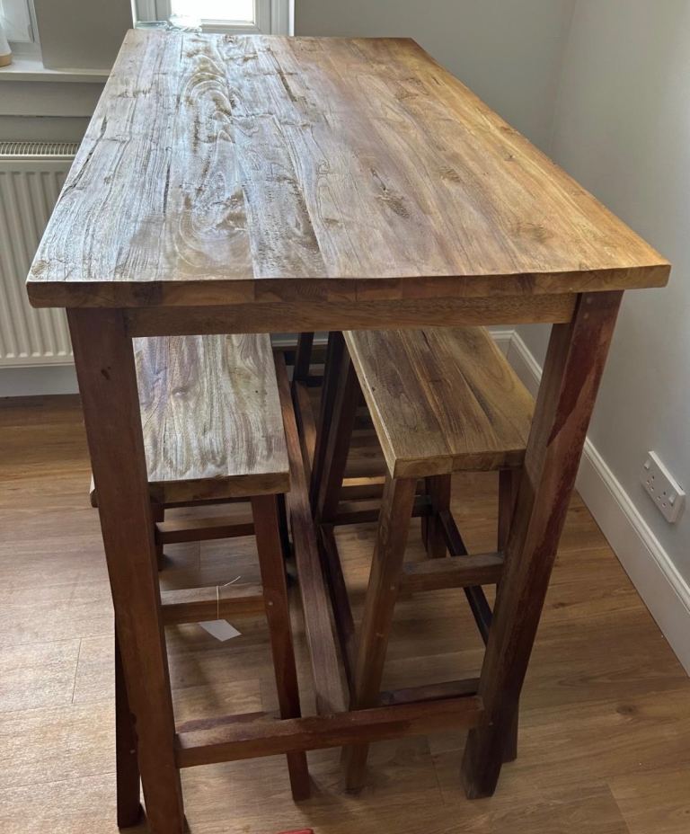 Authentic Wooden Breakfast Bar