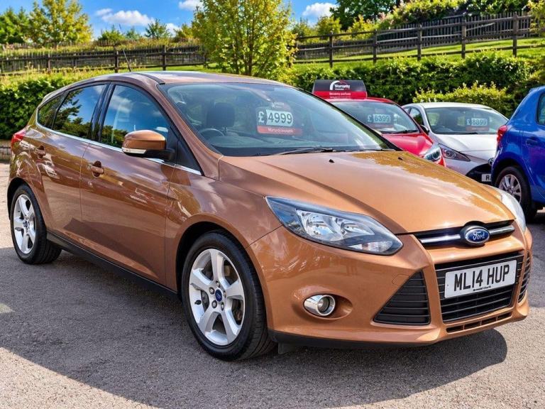 2014 Ford Focus 1.6 TDCi Zetec Navigator Hatchback 5dr Diesel Manual Euro 5 (s/s