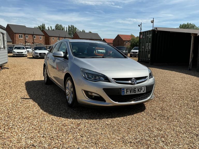 2016 Vauxhall Astra 1.6i 16V Elite 5dr AUTOMATIC ESTATE Petrol Automatic