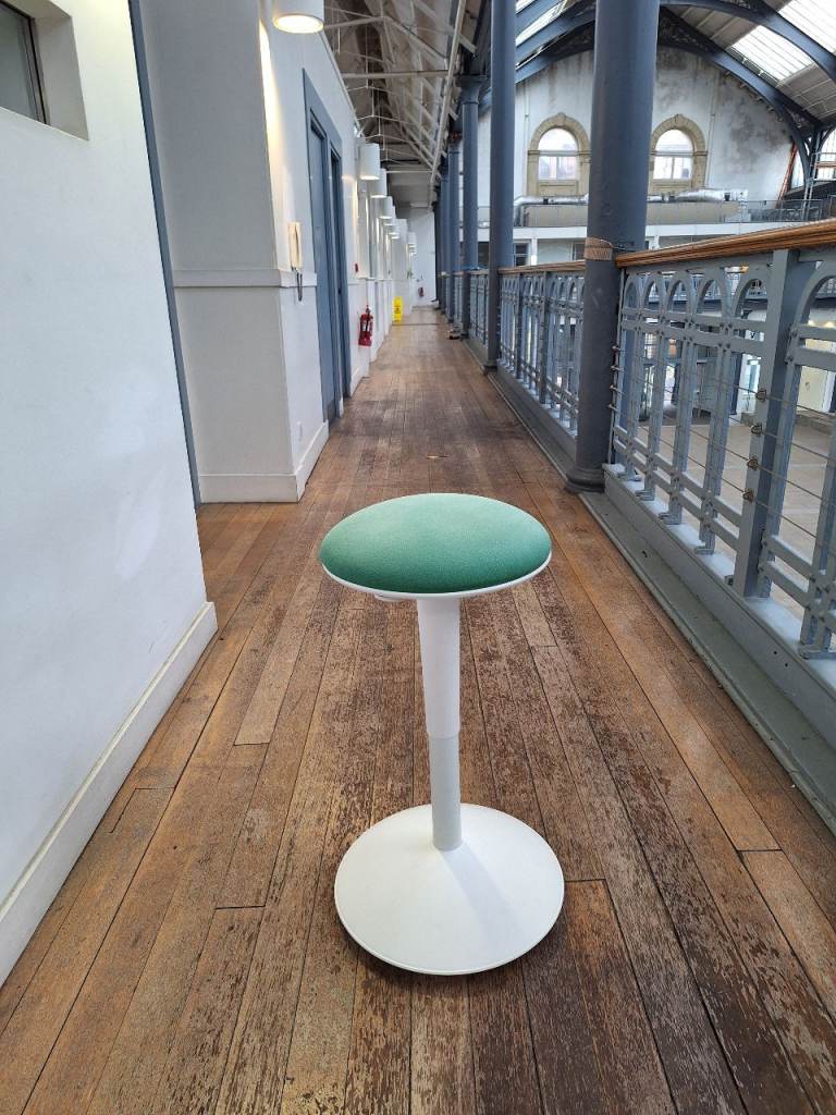 IKEA NILSERIK Adjustable Standing Stool / Standing support / Padded Office Stool Seat