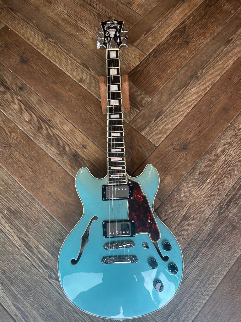 D’Angelico Premier Mini DC small body Jazz guitar