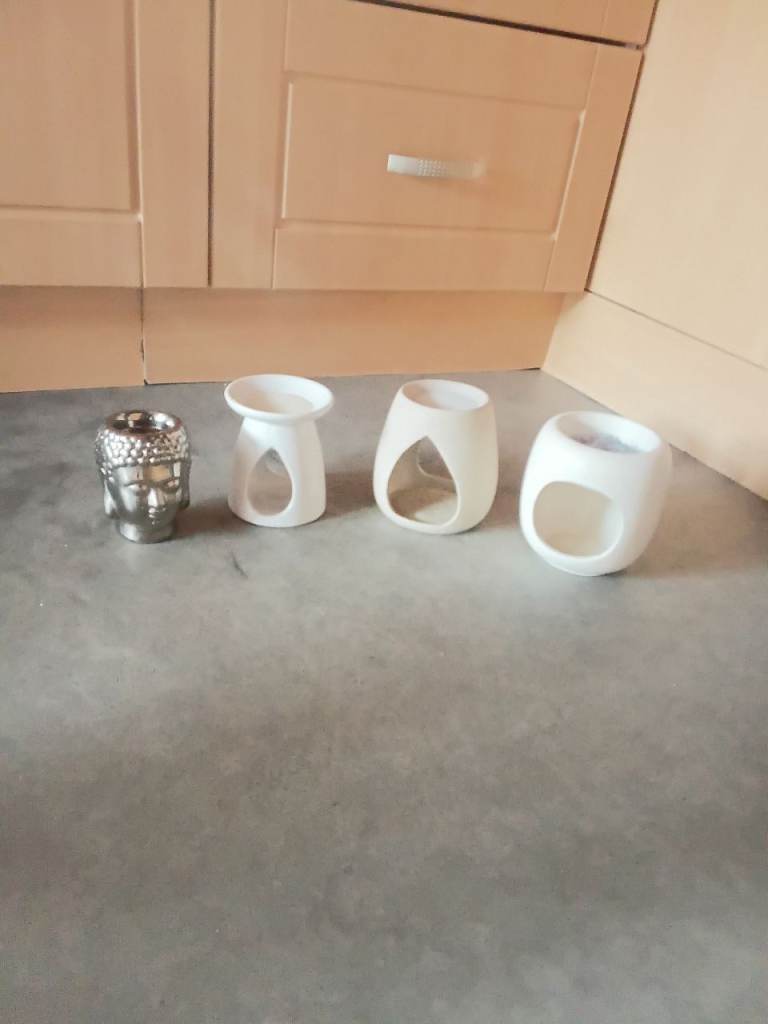 Ceramic Wax Melt Burners and Buddha Tealight Holder – Good Condition