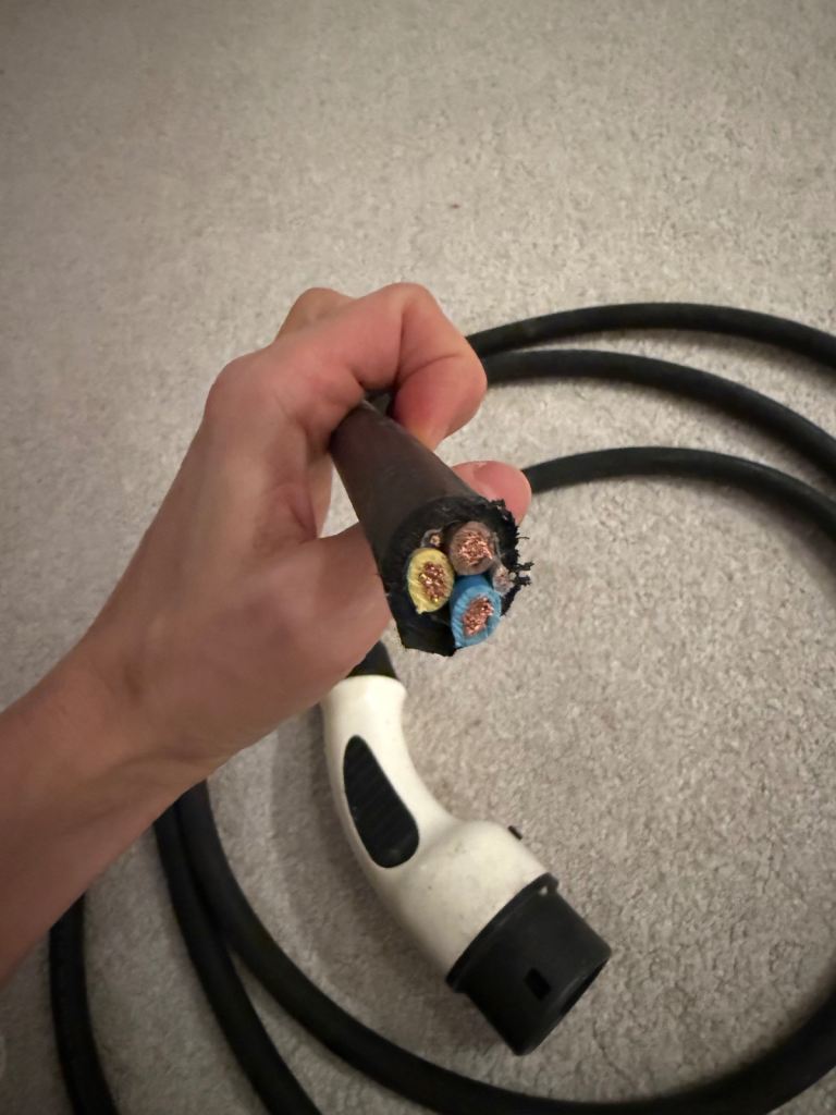 Electric car charging cable with connector (scrap metal)