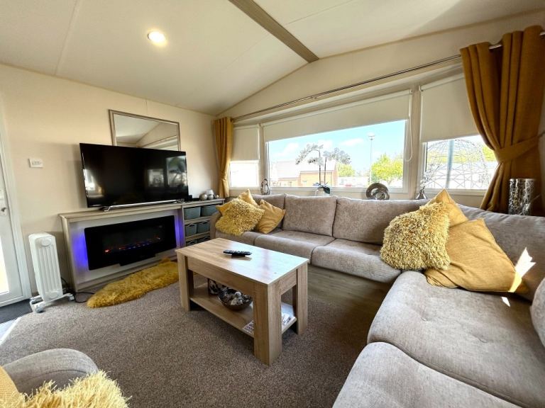 Own a caravan, Change your life today - Kent, Isle of Sheppey