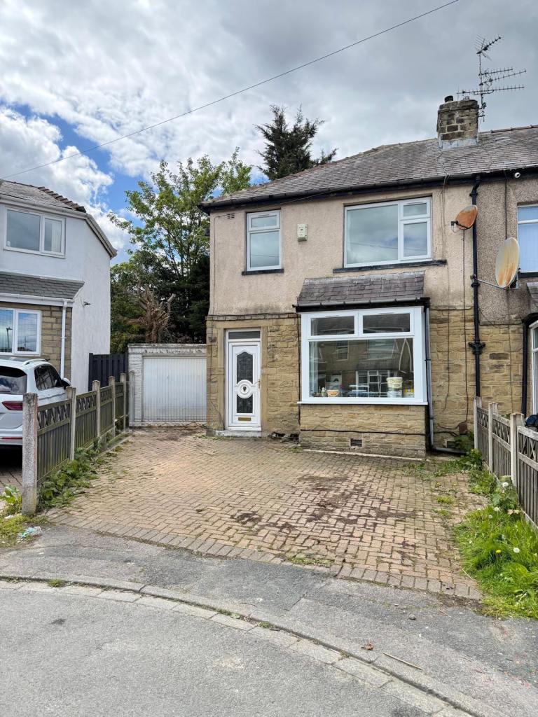 3 bed house to rent 