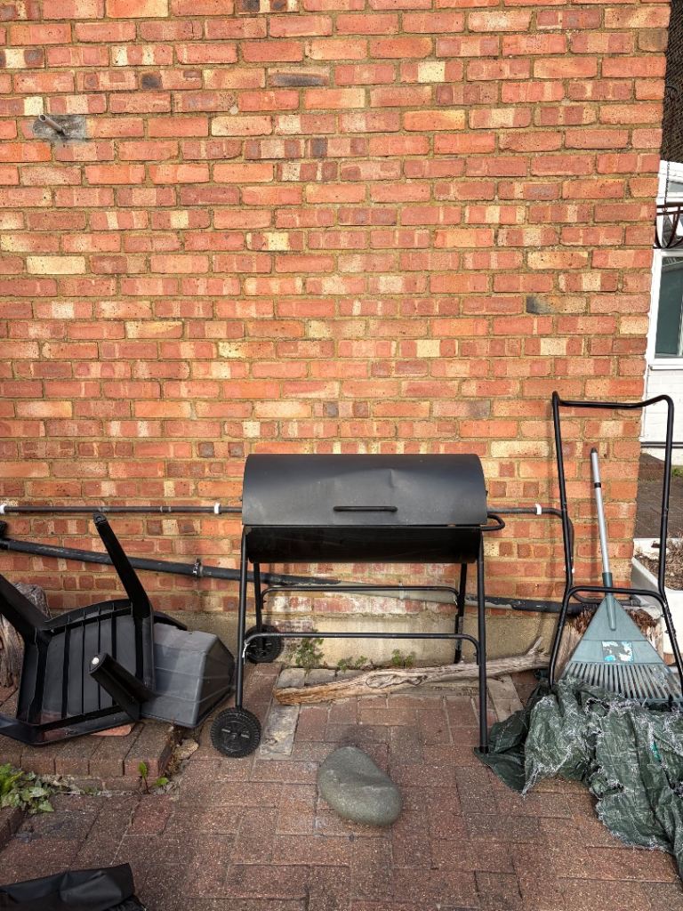 Charcoal Barbeque + Cover