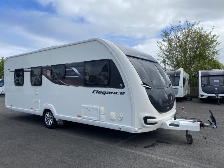 2021 SWIFT ELEGANCE 560 LUXURY 4 BERTH TOURING CARAVAN