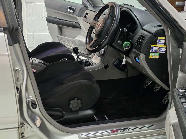 SUBARU FORESTER Sti Sg9 Grey Manual Petrol 2004