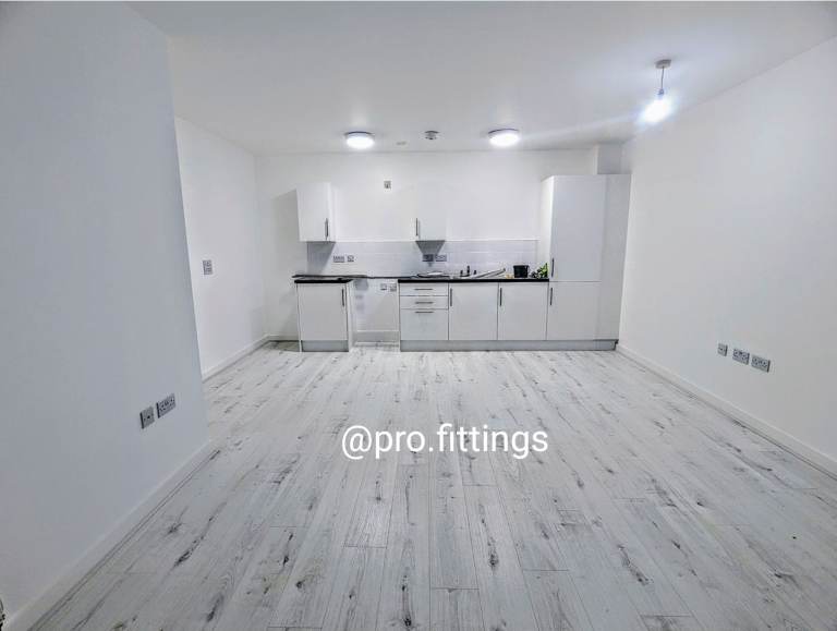 Herringbone, LVT, Laminate Flooring Fitter | Supply and Installation