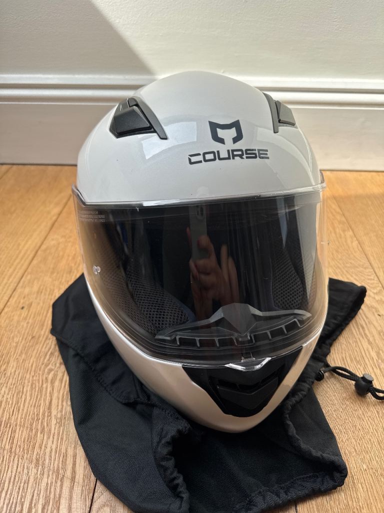 Motorcycle helmet- Size Small (55-56cm)
