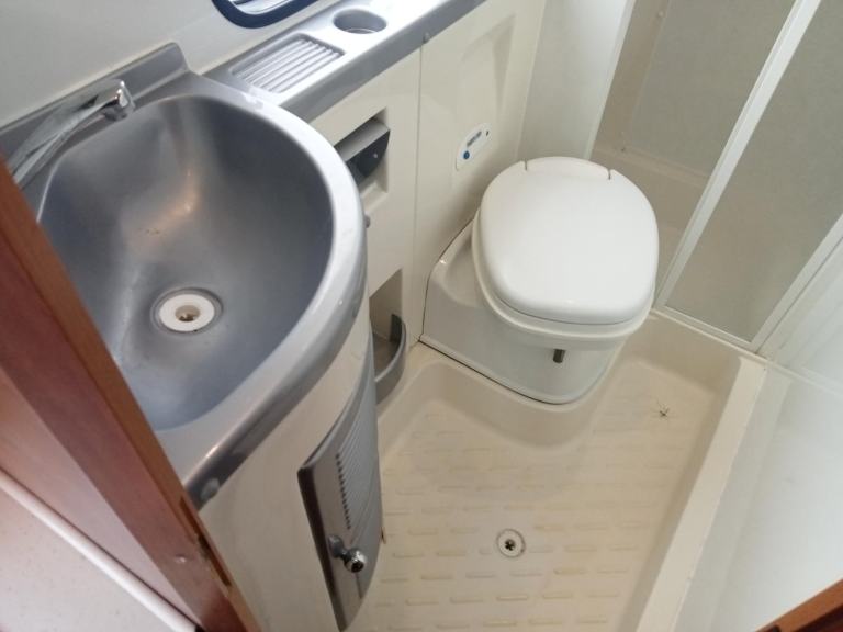  RIMOR 3 TRIMARANO 6 BERTH 12 PLATE 