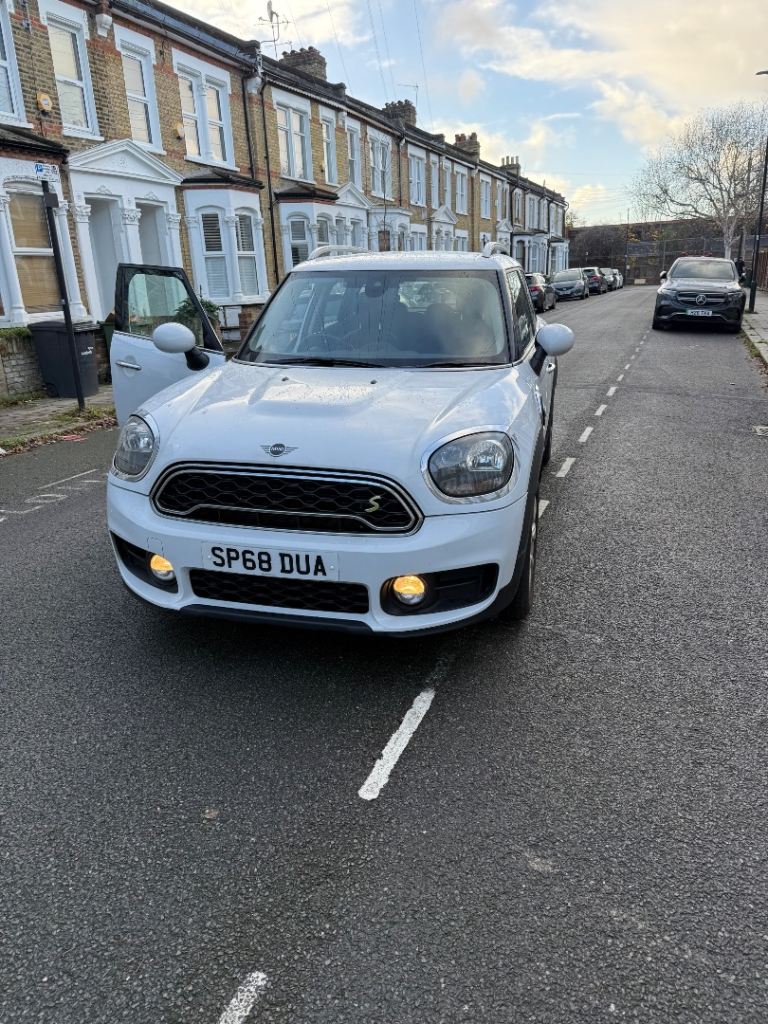 Mini, COUNTRYMAN, Hatchback, 2019, Semi-Auto, 1499 (cc), 5 doors