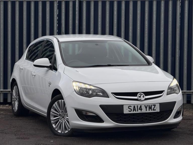 2014 Vauxhall Astra 1.4i 16V Excite 5dr HATCHBACK PETROL Manual