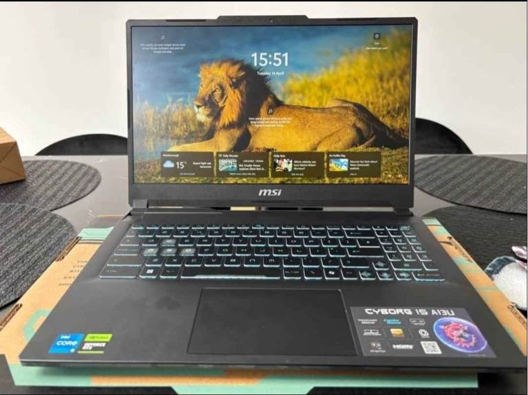 MSI Cyborg 15A13U RTX 