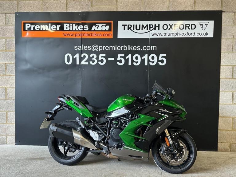 Stunning One Owner 2023/23 Kawasaki Ninja H2 SX Motorcycle 