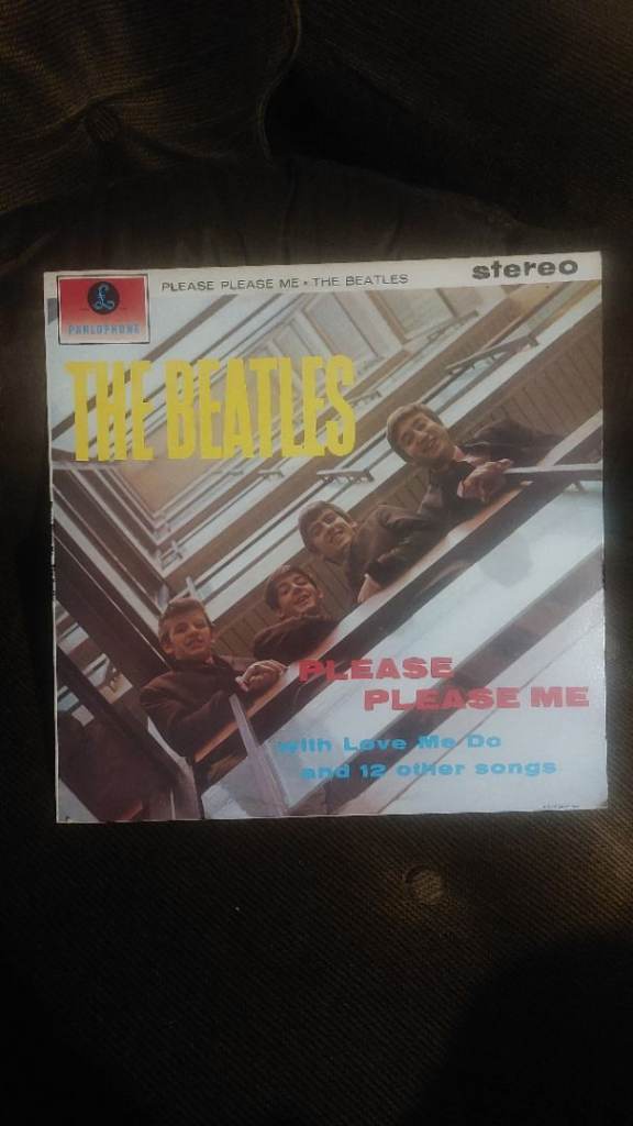 The Beatles:  PLEASE PLEASE ME;  Vinyl LP Record, '1980s reissue. PCS 3042.  L/NEW (unplayed record)