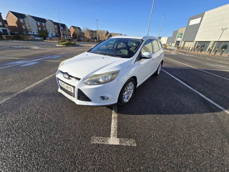 Ford Focus 1.0 EcoBoost Titanium Estate 2013, Cam Belt replaced, FSH, 2nd owner