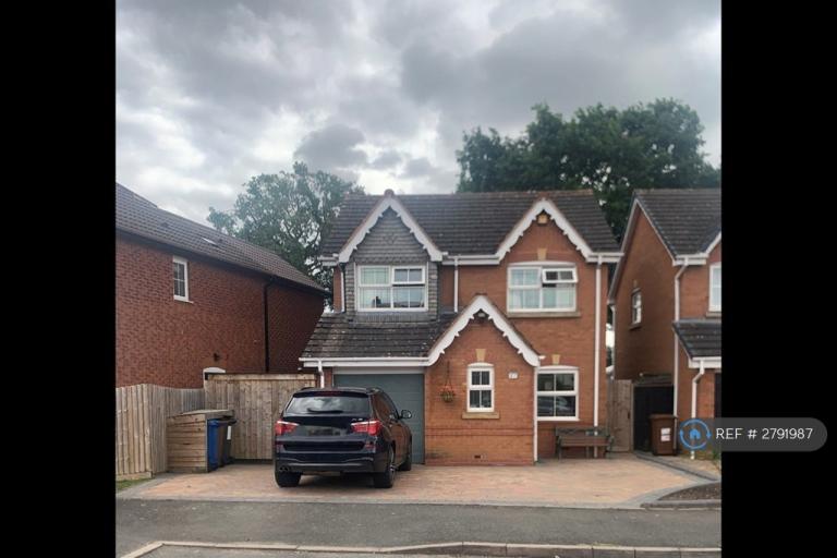 3 bedroom house in Mayfair Drive Fazeley, Tamworth, B78 (3 bed) (#2791987)