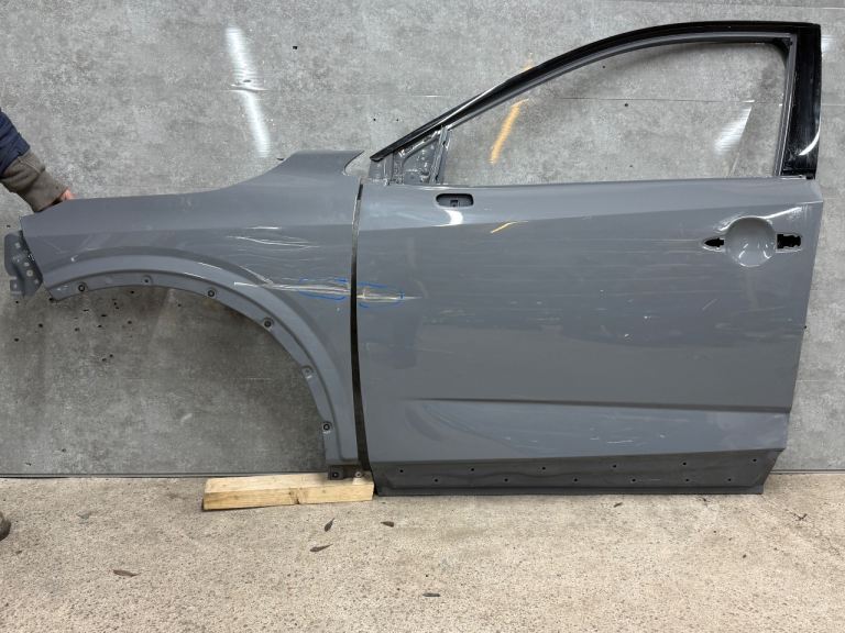 Nissan Qashqai Mk3 J12 Suv 5 Door 2022-2024  front Passenger  Door PLUS WING