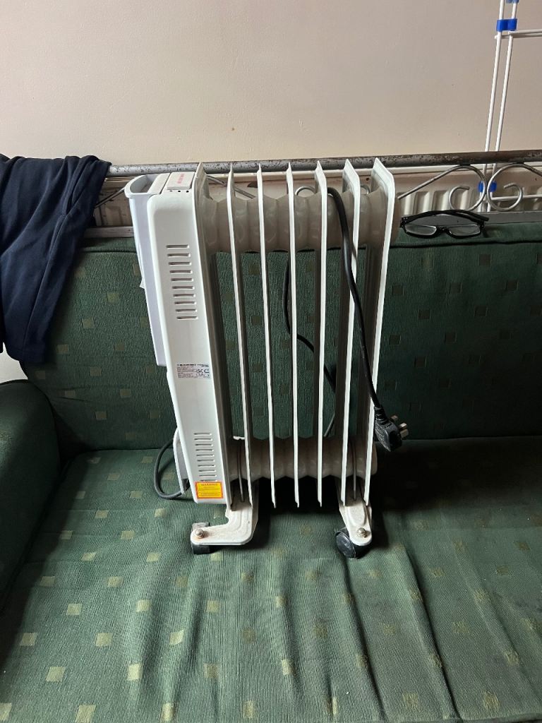 image for BLAUPUNKT 7 Fin Oil Filled Radiator