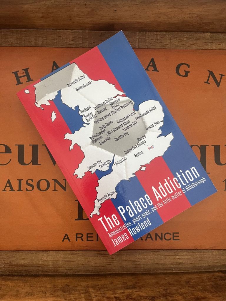 The Palace Addiction - Crystal Palace soft cover - never read 