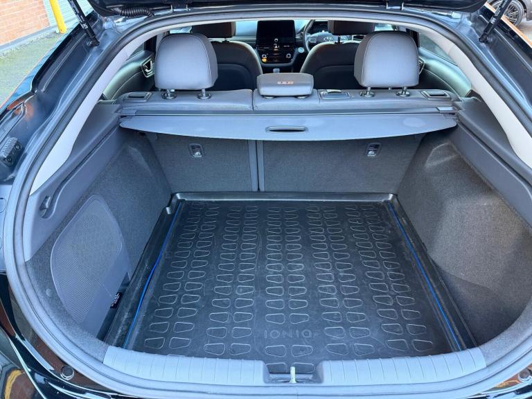 2021 Hyundai IONIQ 1.6 h-GDi Premium SE DCT Euro 6 (s/s) 5dr HATCHBACK Petrol/Electric Hybrid Aut...