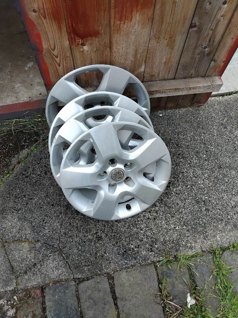 Vauxhall wheel trims 