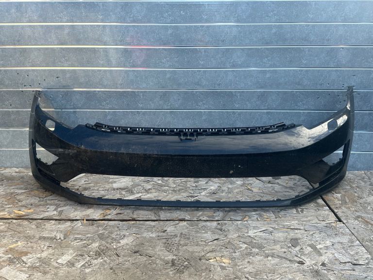 Vw golf sv sportsvan 2014 / 2015 / 2016 / 2017 / 2018 front bumper + washer jet holes