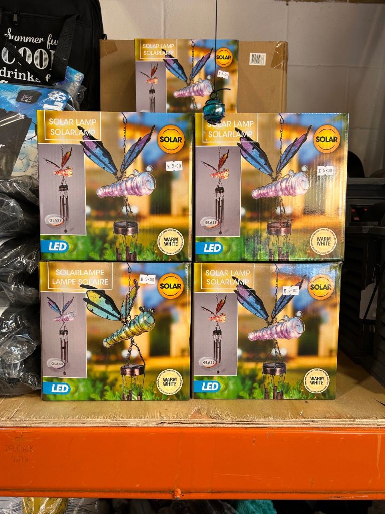 Solar power dragonfly wind chimes in 3 colours £5 each 