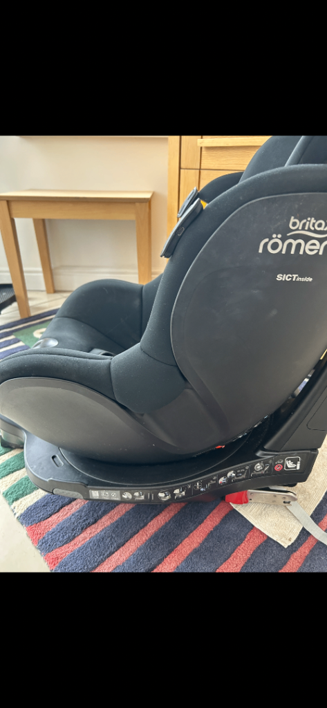 Britax romer car seat with isofix